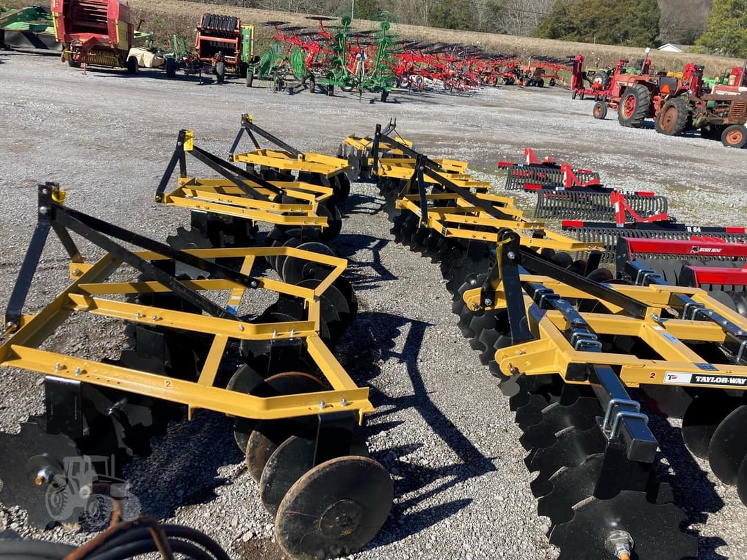 Image of Taylor-Way 233-16-16G-SB-C Image 0