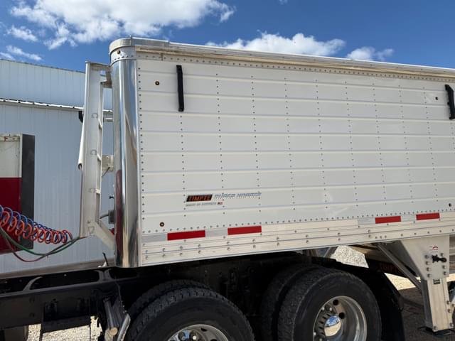 Image of Timpte Super Hopper equipment image 2