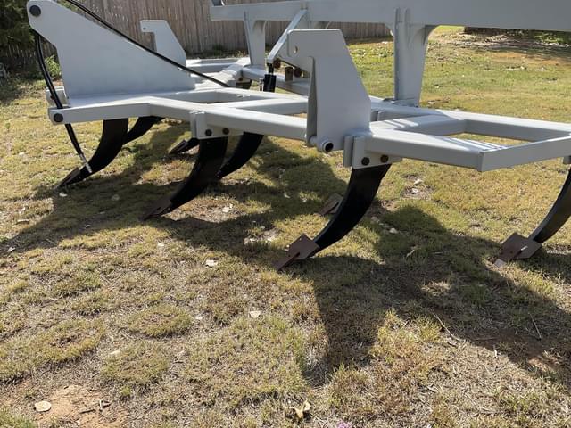 Image of TJ 18 equipment image 3