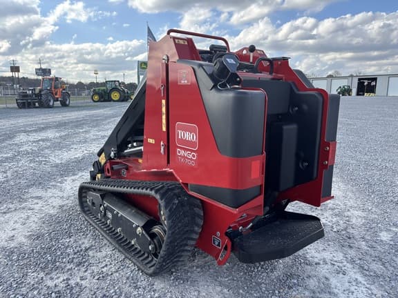 Image of Toro Dingo TX700 equipment image 2