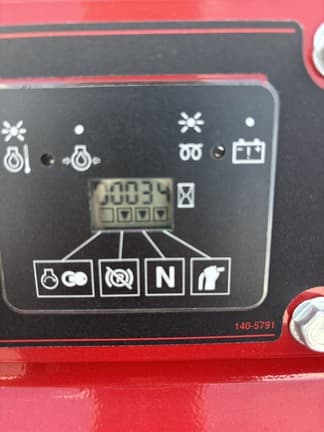 Image of Toro Dingo TX700 equipment image 4