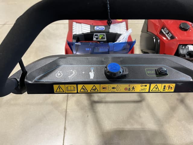 Image of Toro Power Clear e21 equipment image 2