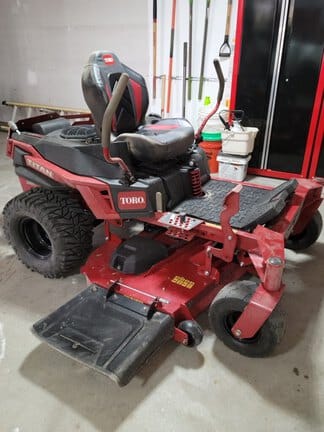 Main image Toro Titan