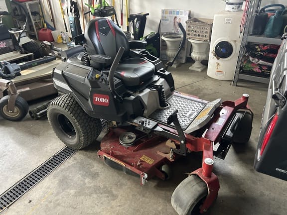 2024 Toro Titan Equipment Image0