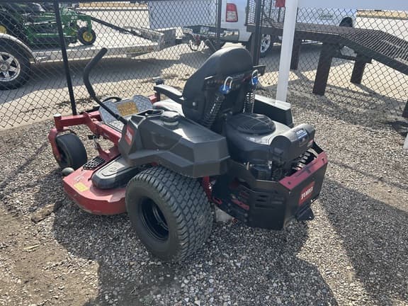 Image of Toro Titan equipment image 2