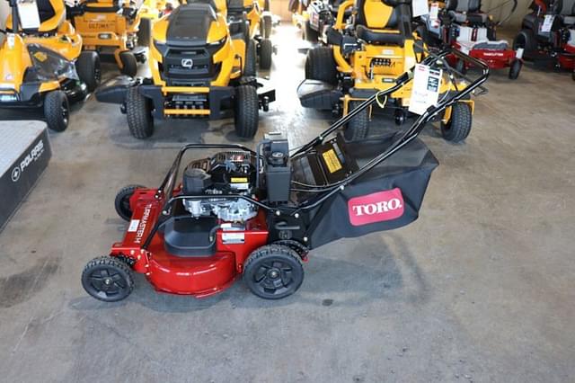 Image of Toro TURFMASTER HDX equipment image 1