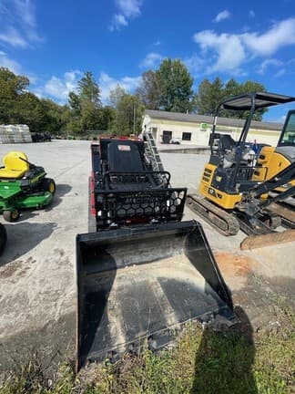 Image of Toro Dingo TXL2000 equipment image 3