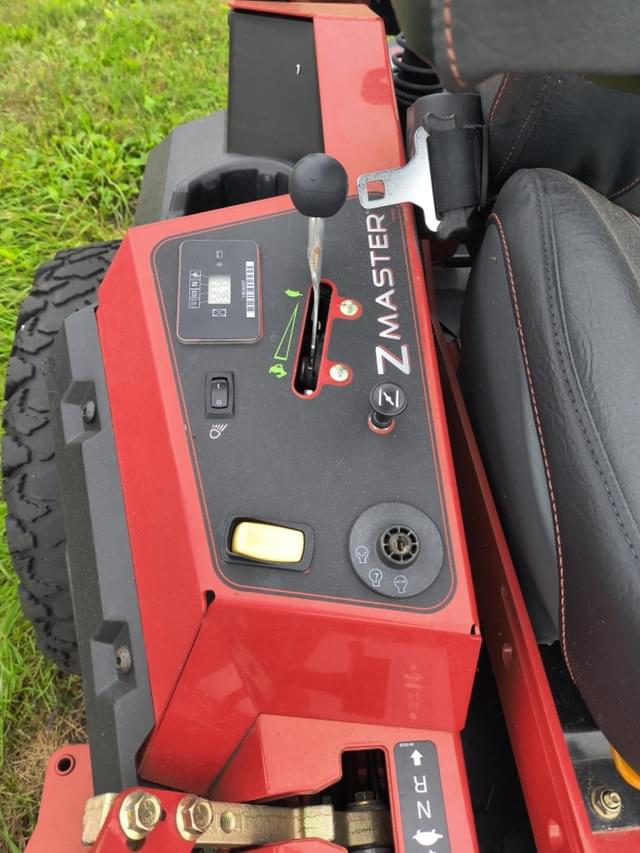 Image of Toro Z Master 4000 HDX equipment image 4