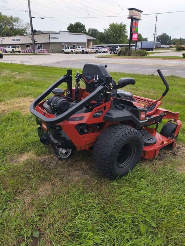 Image of Toro Z Master 4000 equipment image 4