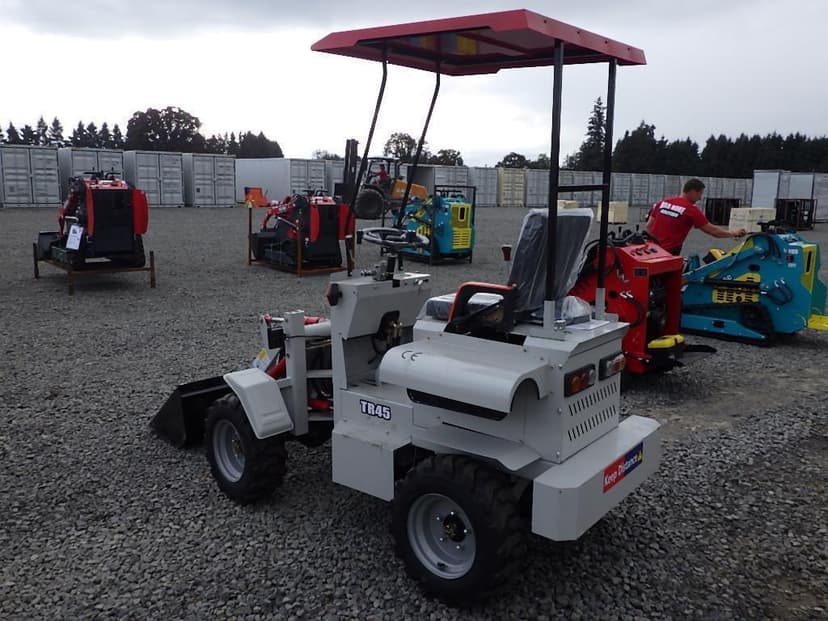 2024 TRANER TR45 Lot No. 2373 Construction For Sale with Hrs