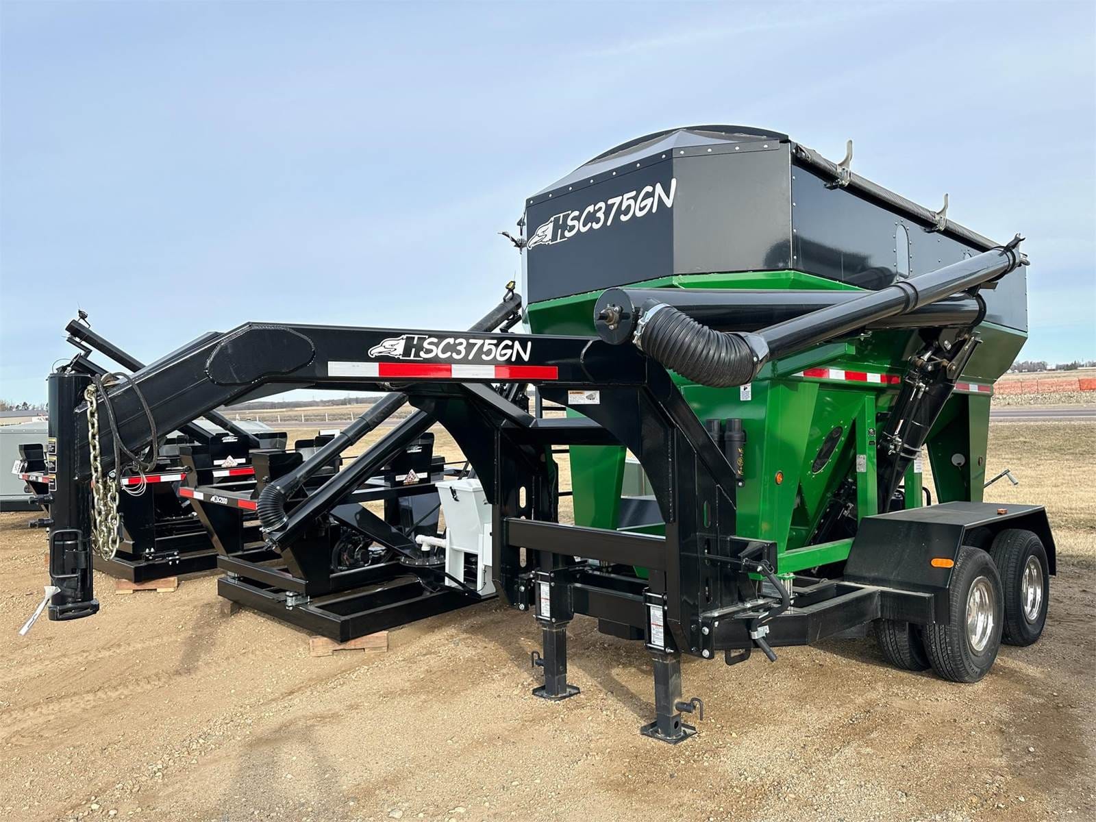 2024 Travis HSC375XGN Equipment Image0