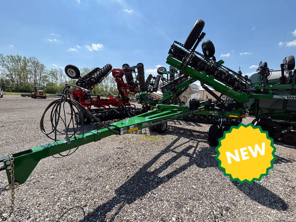 2024 Unverferth 1645D Equipment Image0