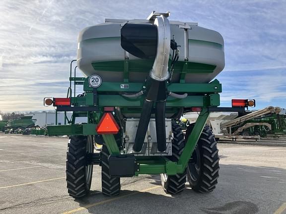 Image of Unverferth Raptor 2030DT equipment image 4