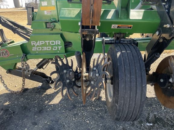 Image of Unverferth Raptor 2030DT equipment image 1