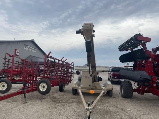 Image of Unverferth Seed Pro 210 equipment image 2