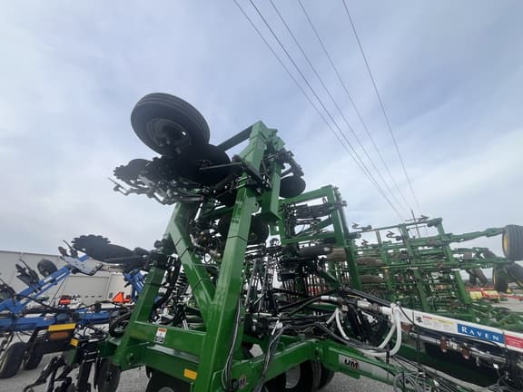 Image of Unverferth 2500 equipment image 4