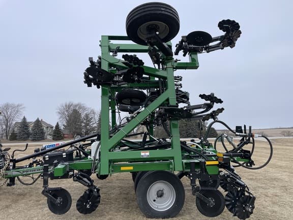 Image of Unverferth 2500 equipment image 1