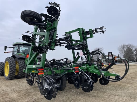 Image of Unverferth 2500 equipment image 2