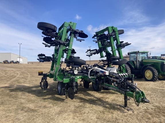 Image of Unverferth 2500 equipment image 3