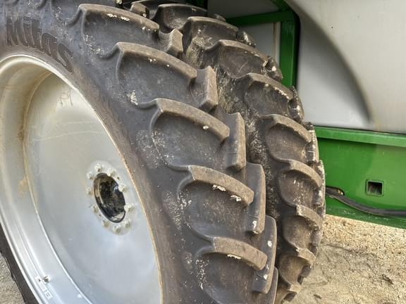 Image of Unverferth Nutrimax 2600 equipment image 3