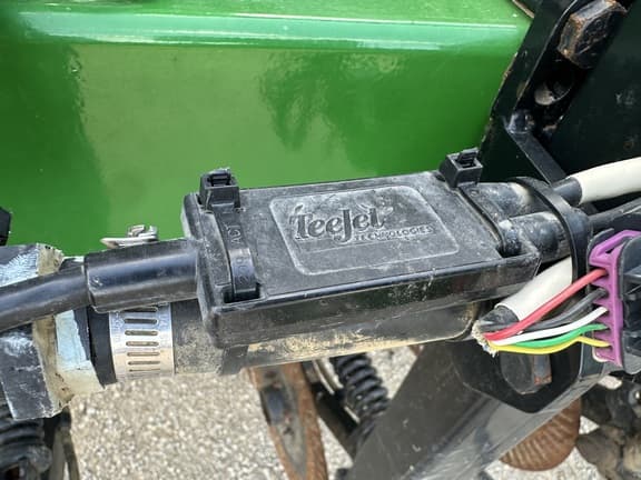 Image of Unverferth Nutrimax 2600 equipment image 3