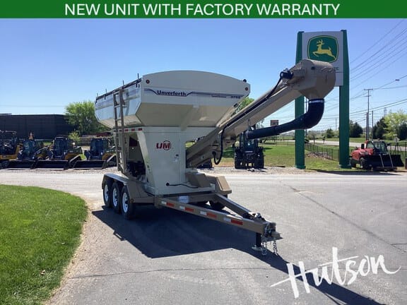 2024 Unverferth Seed Runner 3755 Equipment Image0