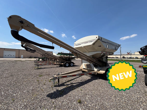 2024 Unverferth Seed Runner 3755XL Equipment Image0