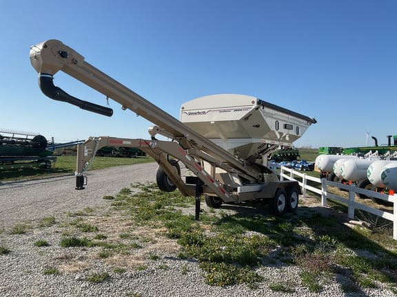 2024 Unverferth 3955DXL Equipment Image0