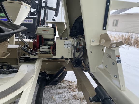 Image of Unverferth 3955DXL equipment image 3