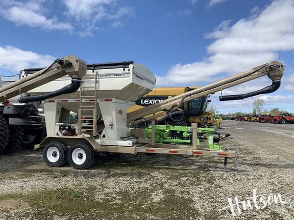 Image of Unverferth 3955XL equipment image 4