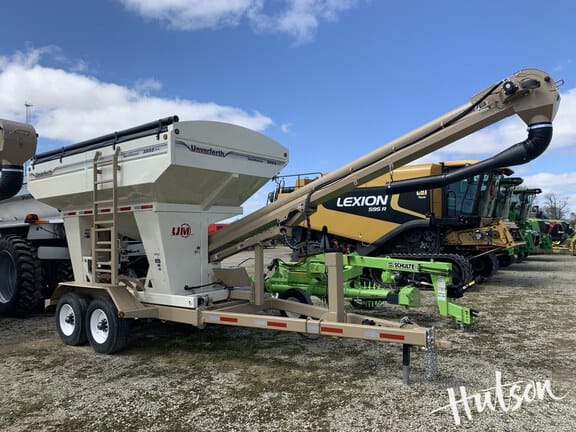 2024 Unverferth 3955XL Equipment Image0