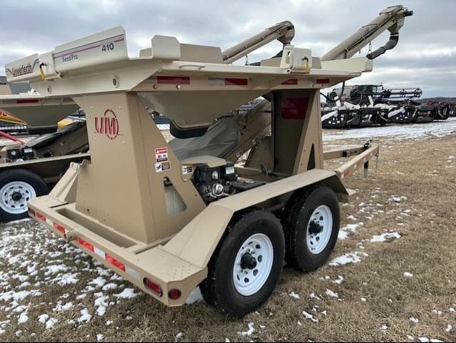 Image of Unverferth Seed Pro 410 equipment image 1
