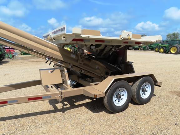 Image of Unverferth 410XL equipment image 4