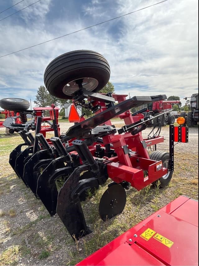 Image of Unverferth Zone-Builder 122 equipment image 1