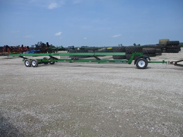 2024 Unverferth Roadrunner 542 Equipment Image0