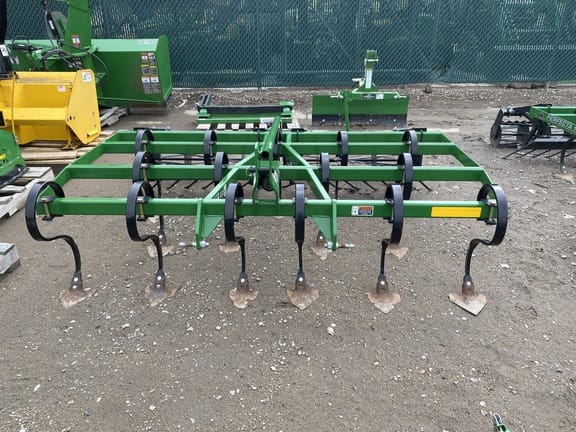 2024 Unverferth Perfecta Equipment Image0