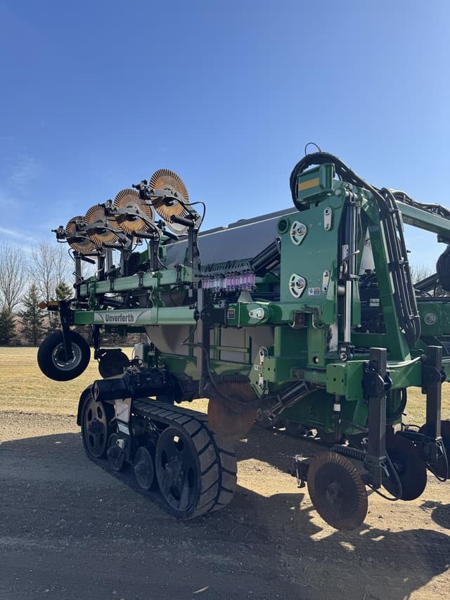 Image of Unverferth Nutrimax 2600 equipment image 1