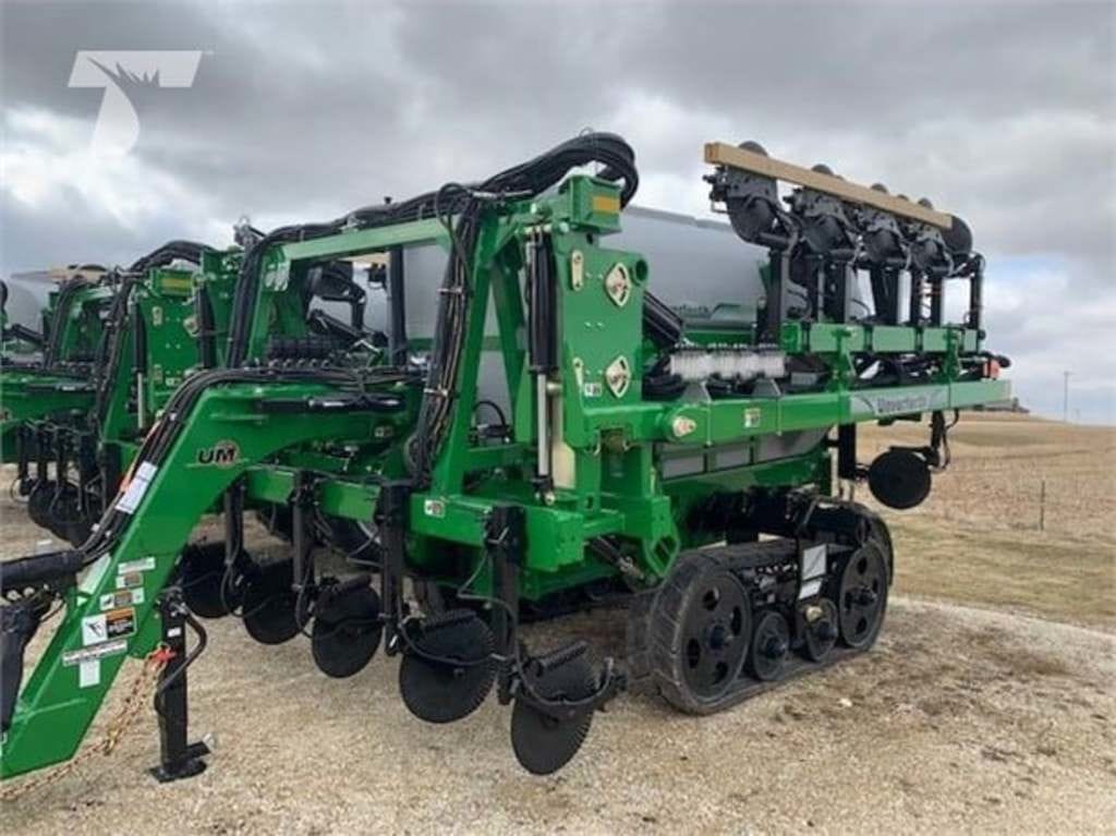 2024 Unverferth Nutrimax 2600 Equipment Image0