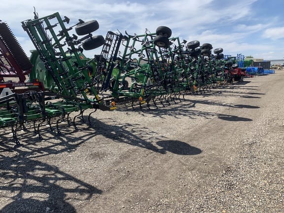 2024 Unverferth Perfecta Equipment Image0