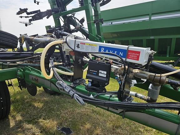 Image of Unverferth Renegade 3500 equipment image 3