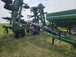 2024 Unverferth Renegade 3500 Image