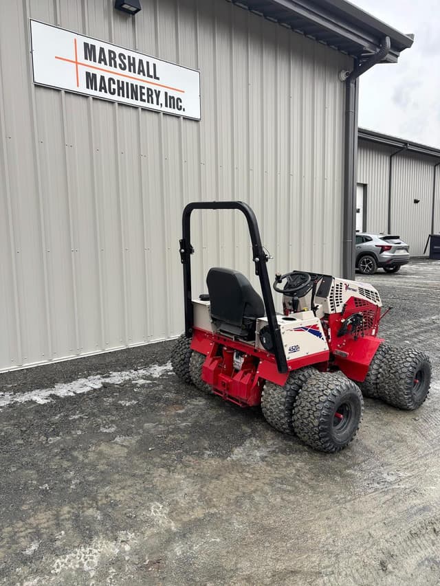 Image of Ventrac 4520N equipment image 1