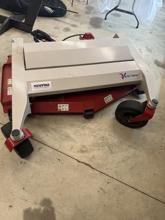 Image of Ventrac 4520N equipment image 3