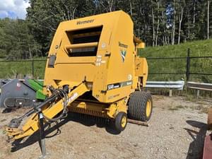 2024 Vermeer 504R Premium Image