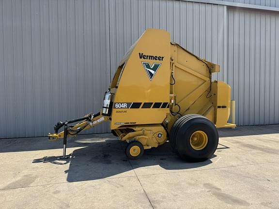 Image of Vermeer 604R Signature equipment image 1