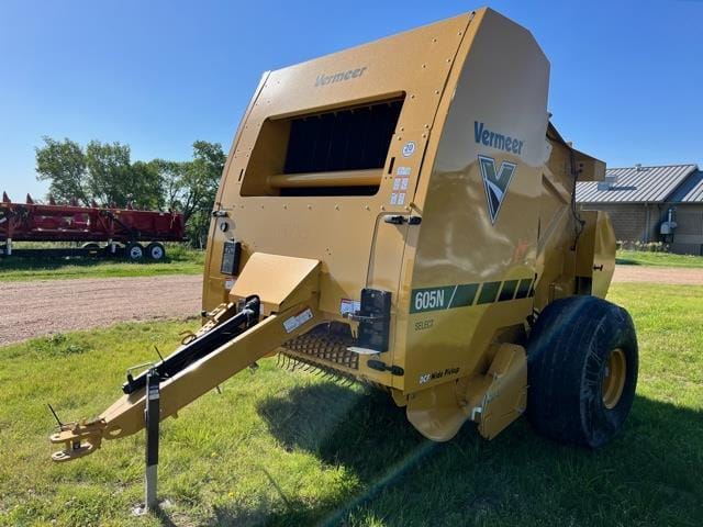 Main image Vermeer 605N