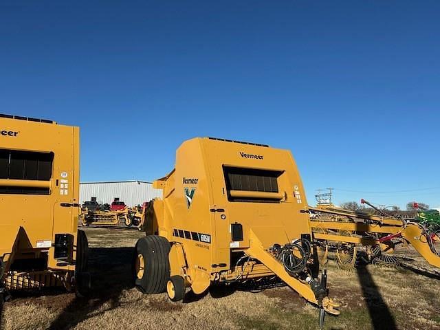 Image of Vermeer 605N Cornstalk Special equipment image 1