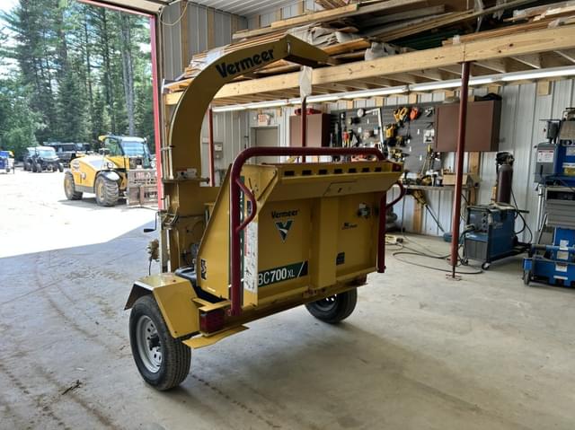 Image of Vermeer BC700XL equipment image 2