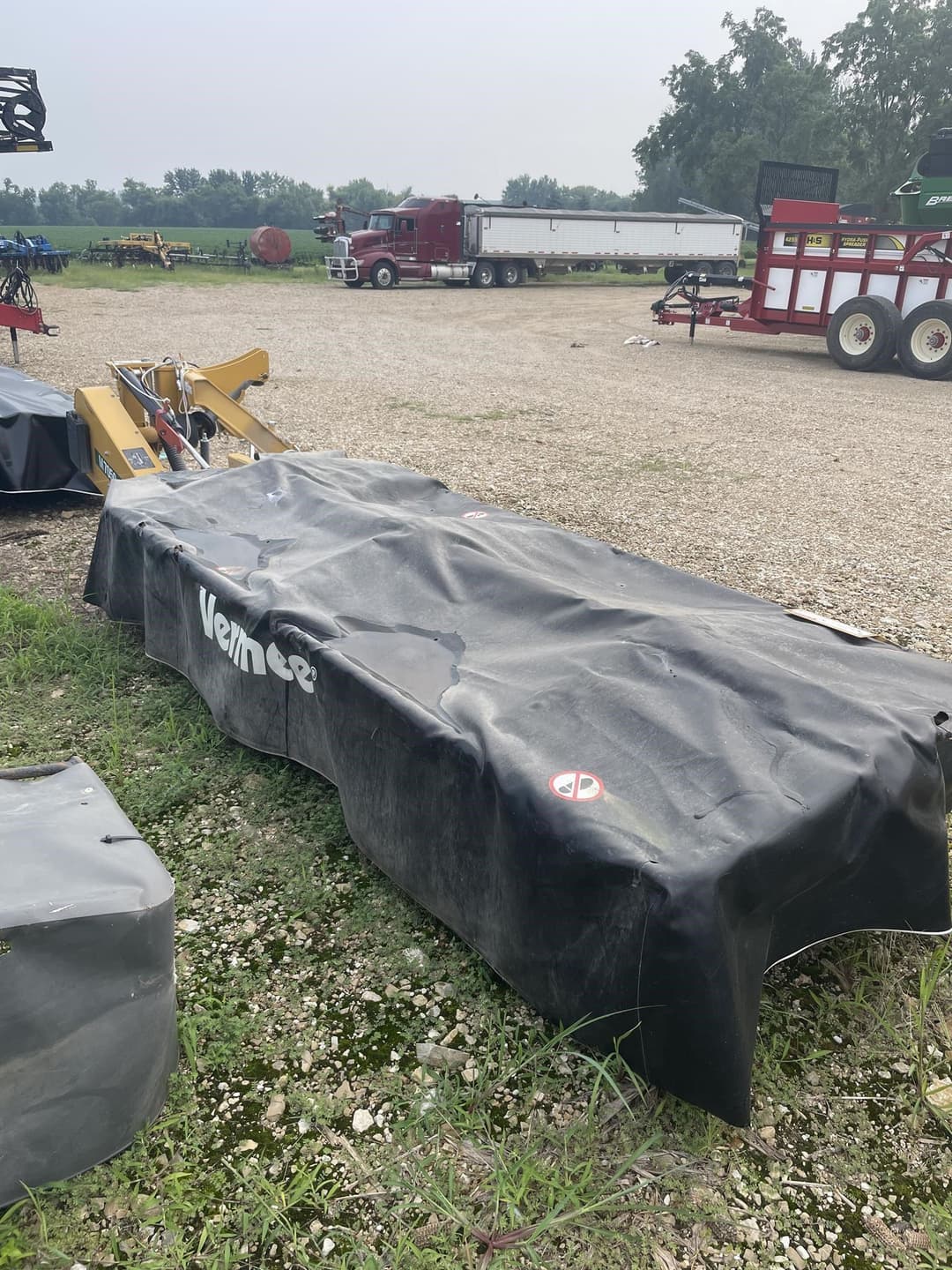 Image of Vermeer M7050 Image 1