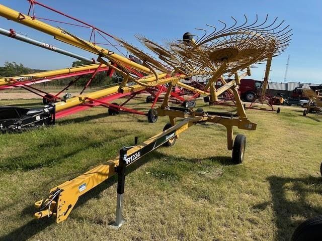 2024 Vermeer VR1224 Equipment Image0